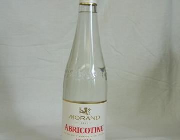 Abricotine