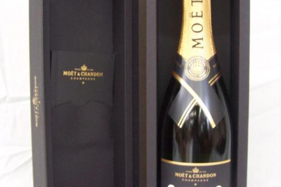 Moet Vintage